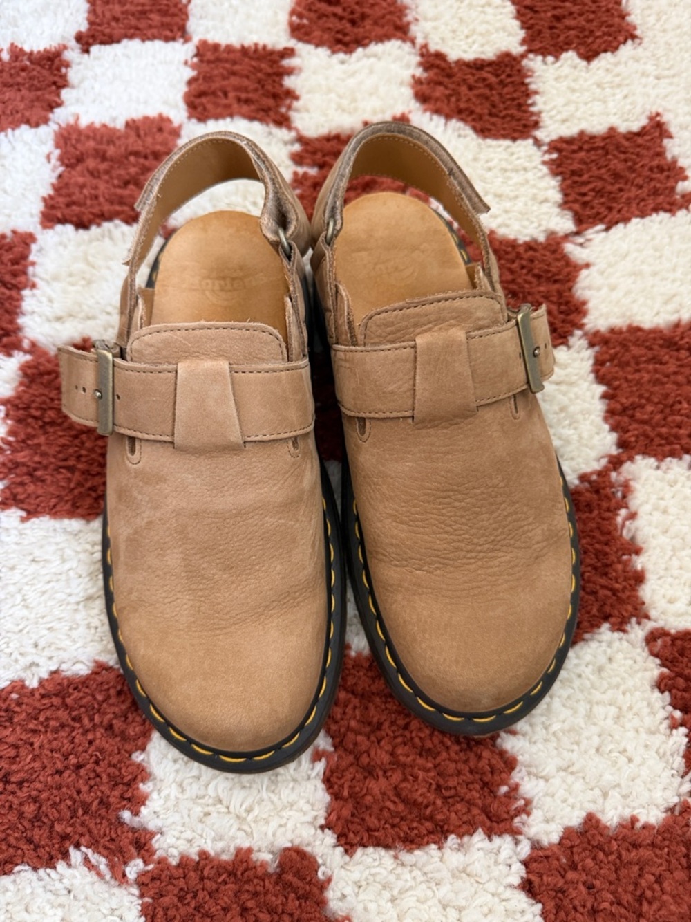 Dr. Martens Jorge II Clog - Beige Leather